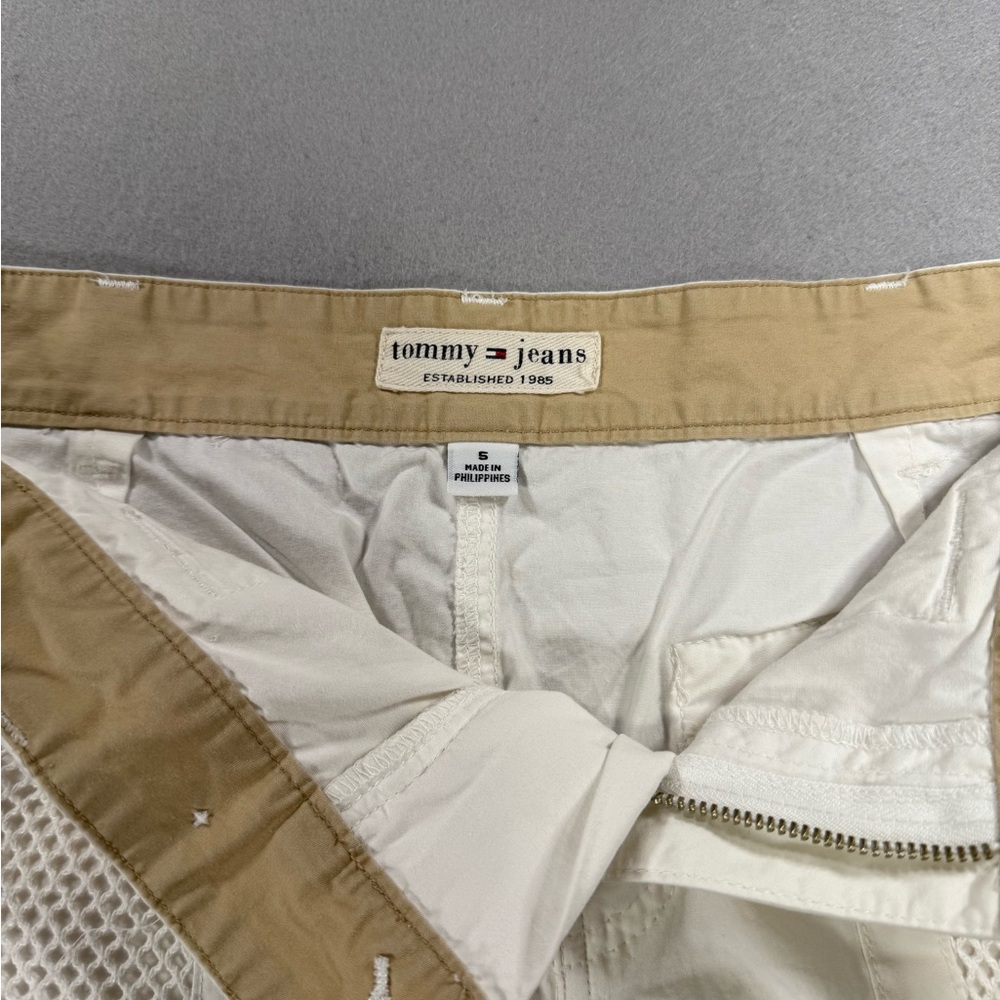 Y2K Tommy Jean White Cargo Mini Skirt with Mesh Pockets - Picture 2 of 4